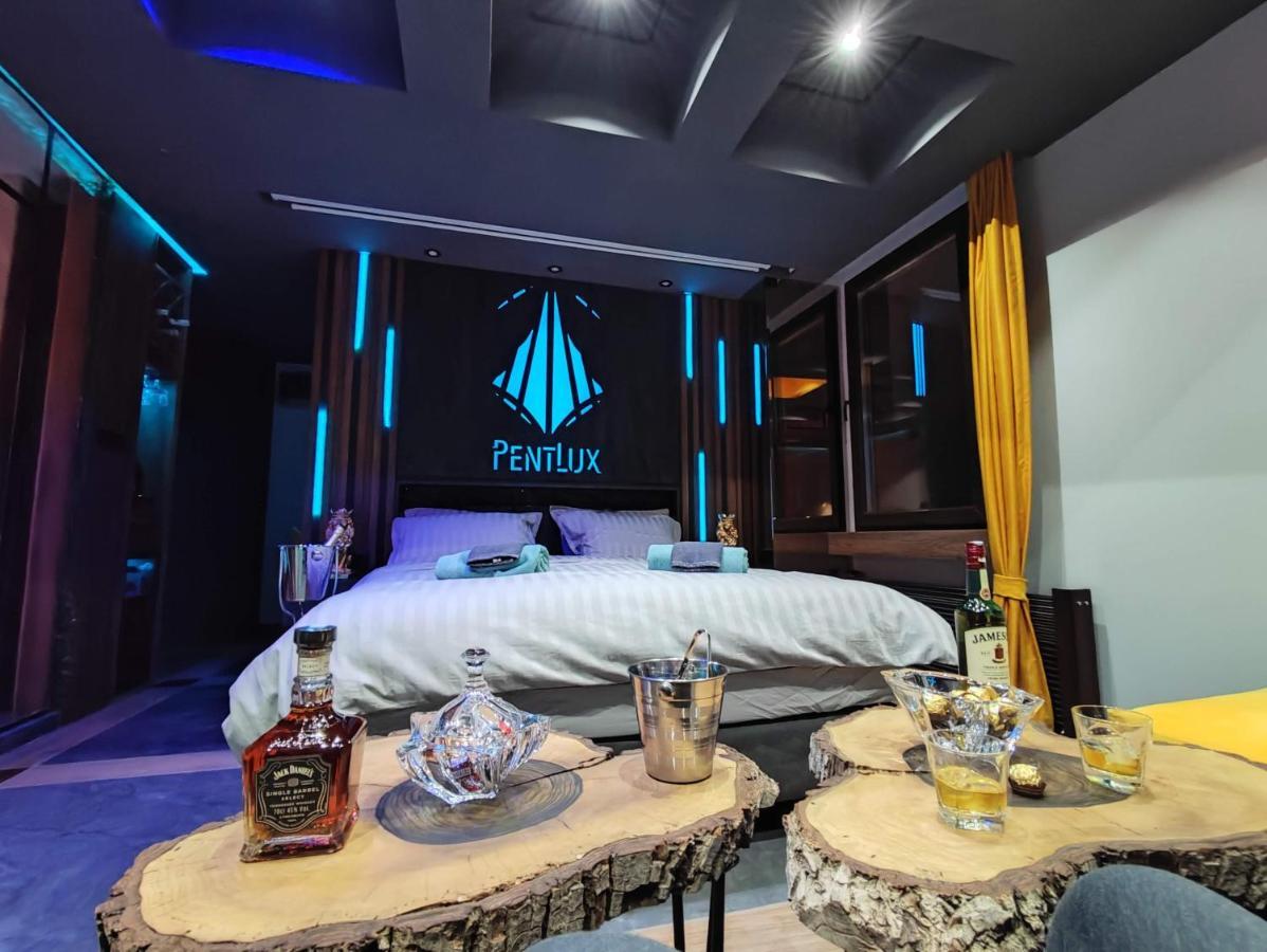 Smart Luxury Penthouse Suites - Private Sauna, Hot-Tub, Home Cinema At The Best Location In Scopia Exterior foto